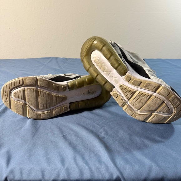 Nike Air Max 270 Women's White Floral Print Running Shoes Size 9.5 AR0499 100 - Picture 6 of 8